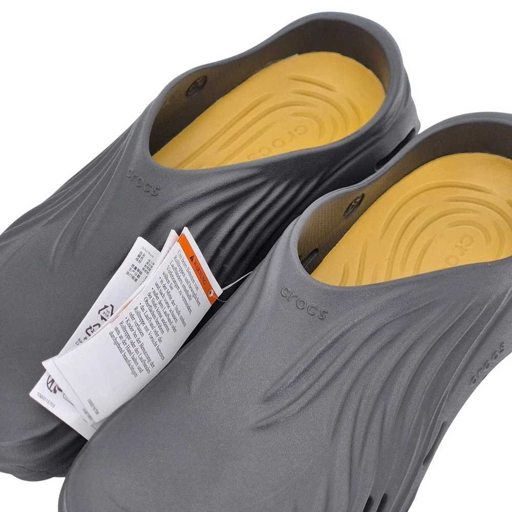 Crocs Echo Wave Clogs Black Sand Adult Men's Size 11 Shoes 210521-0LD Unisex